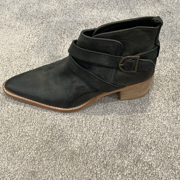 Free people Black Ankle Boots - Picture 5 of 8